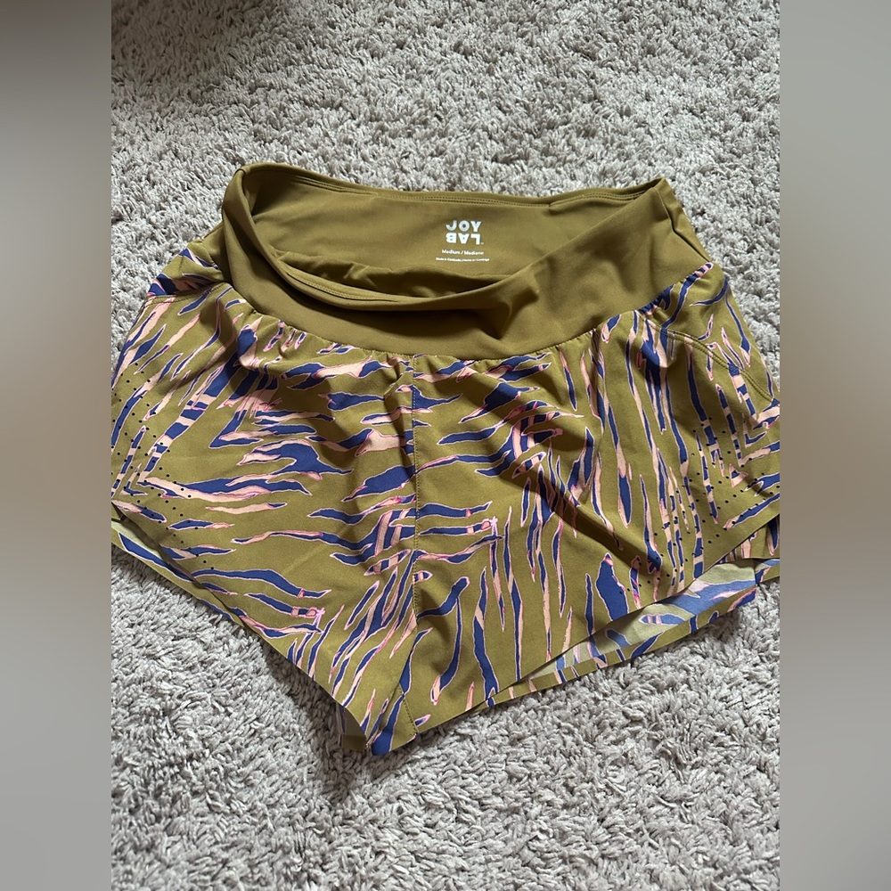 Women’s JoyLab Athletic Shorts Medium